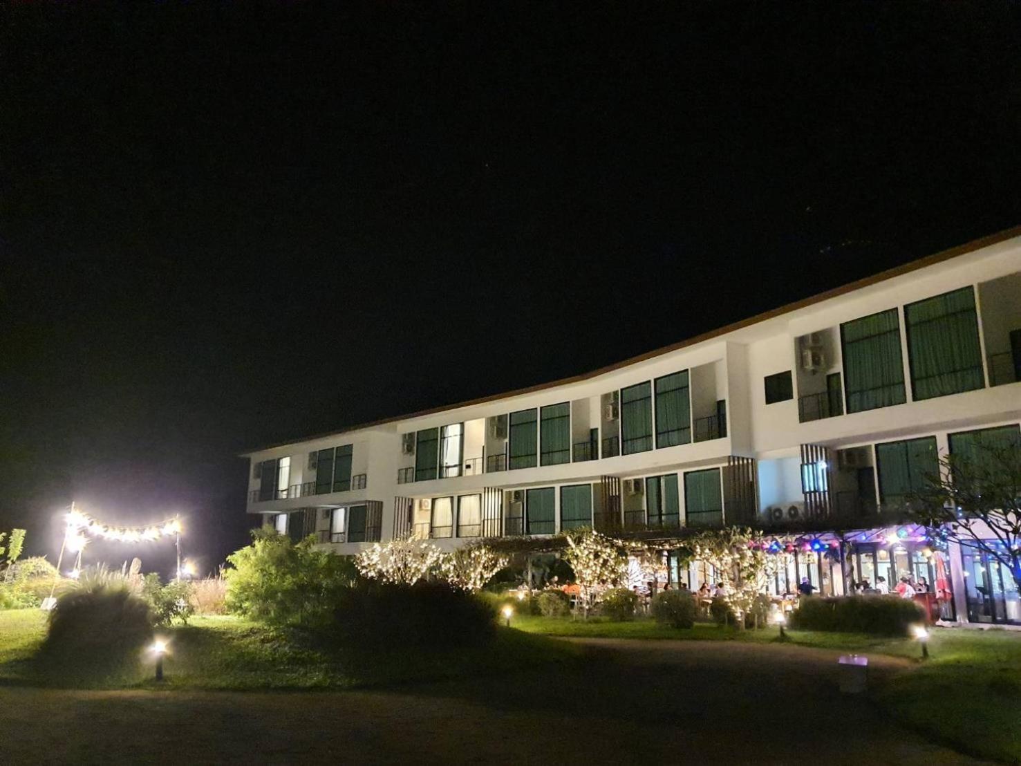 The Beach Resort & Residence - Sha Plus Pathiu Eksteriør billede