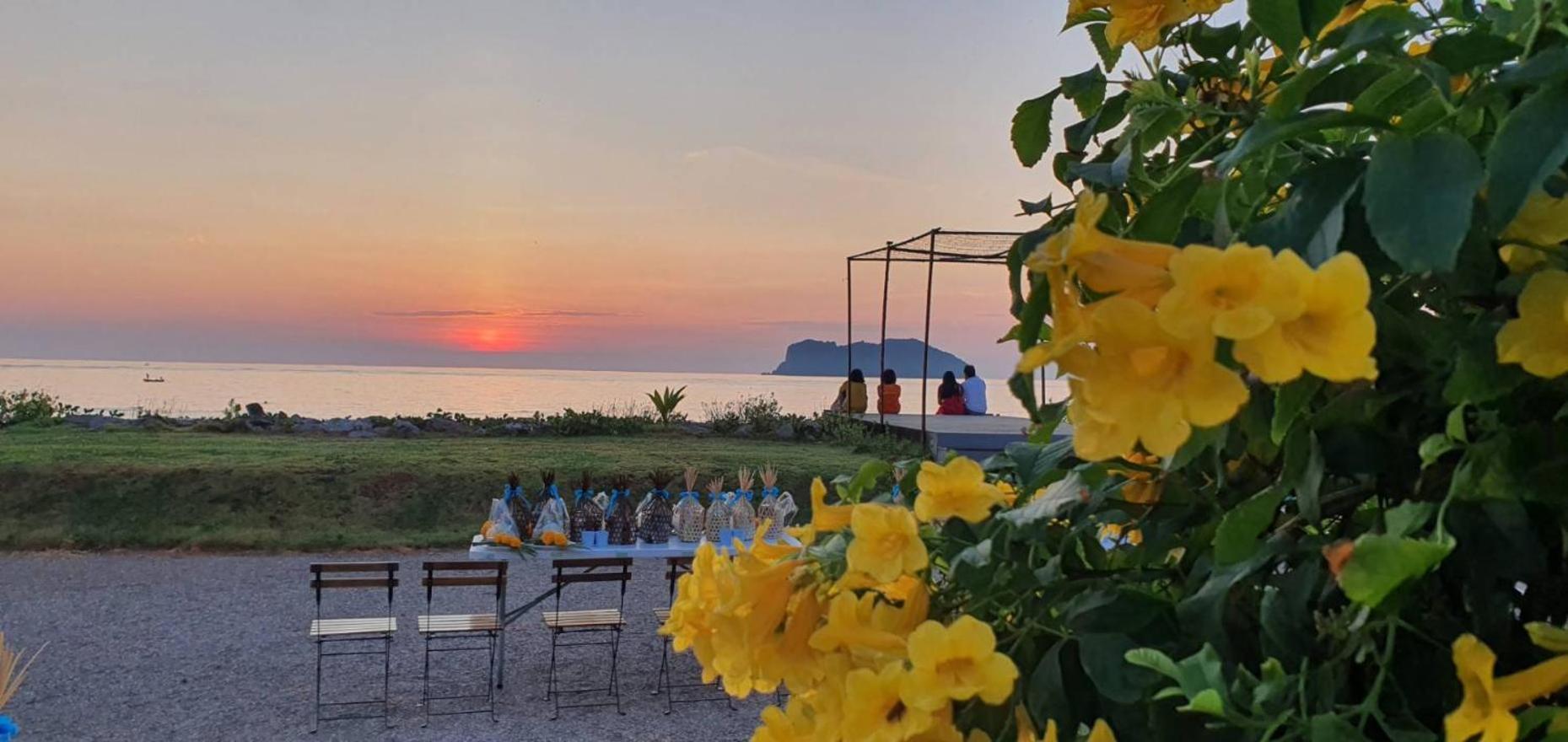 The Beach Resort & Residence - Sha Plus Pathiu Eksteriør billede